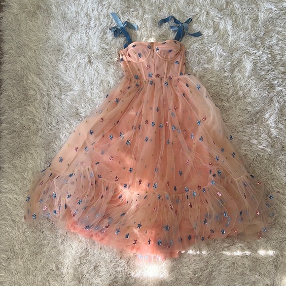 Lirika Matoshi Pink Midi Dress - Picture 7 of 16